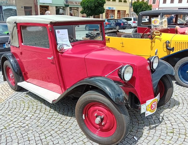 12-Tatra 57.jpg